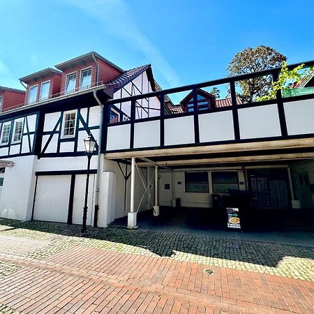 Jasta Homes Altstadt, Zentral, Ueberdachter Parkplatz, Netflix, Vollausstattung, Loft, Modern Und Komfort Hamelin Dış mekan fotoğraf